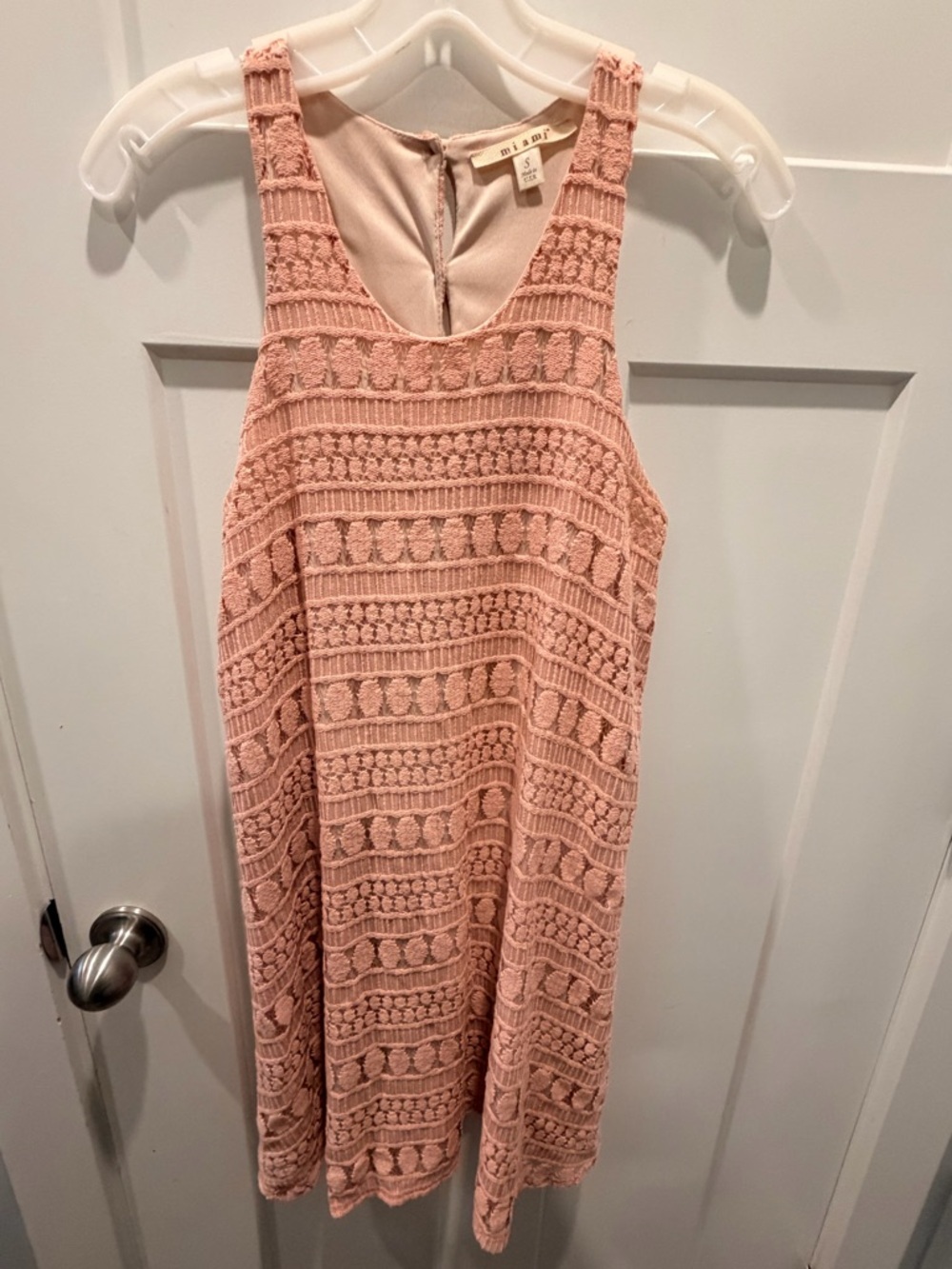 Mi Ami Blush Crochet Lace Dress Small Sleeveless Boho Festival Lined Mini Dress